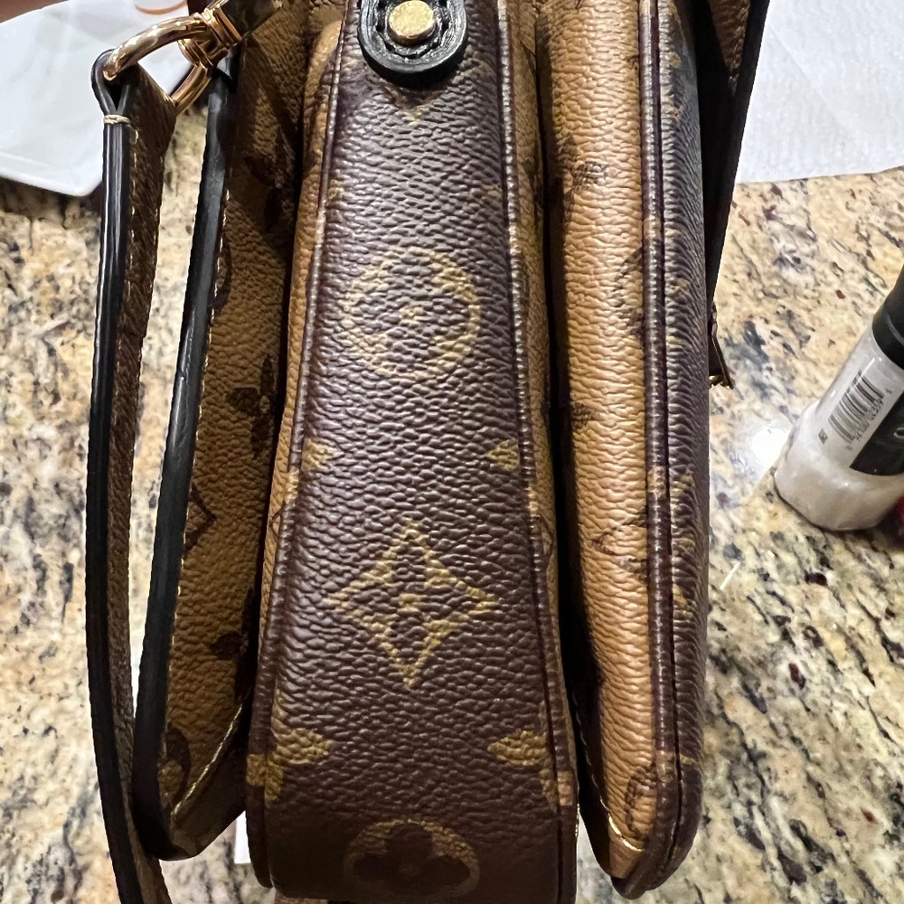 Louis Vuitton Pochette Métis
